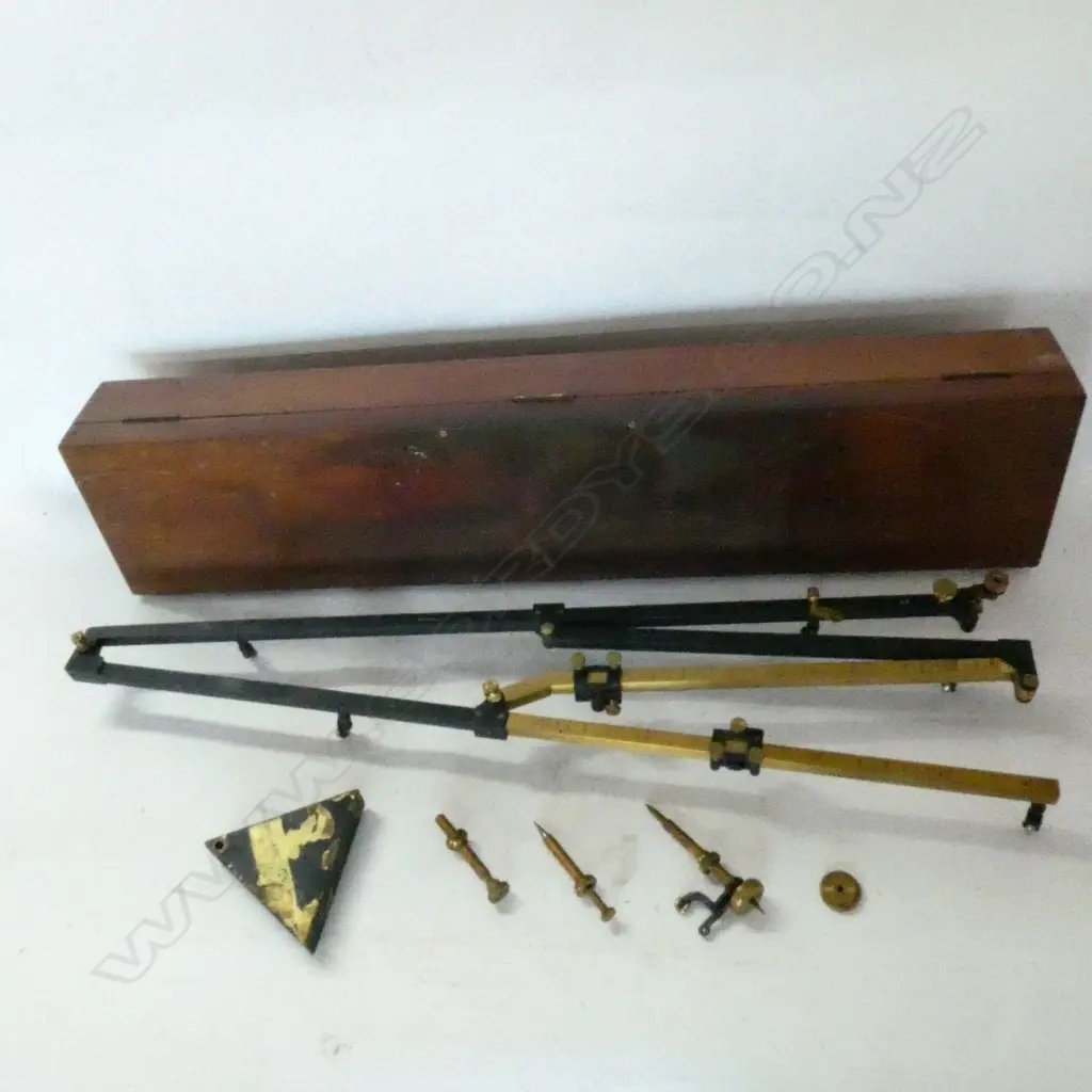 STANLEY, LONDON, BRASS & STEEL PANTAGRAPH DRAWING INSTRUMENT, IN MAHOGANY CASE W.850mm Image 1++